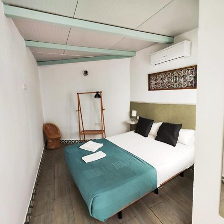 Apartamento Puerta De Cordoba Carmona  Exterior photo
